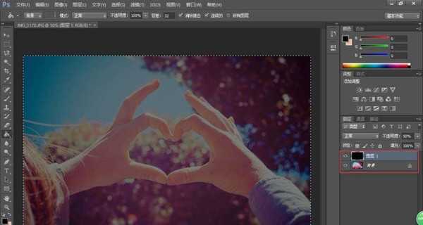 ps怎么给照片加一层黑色图层?