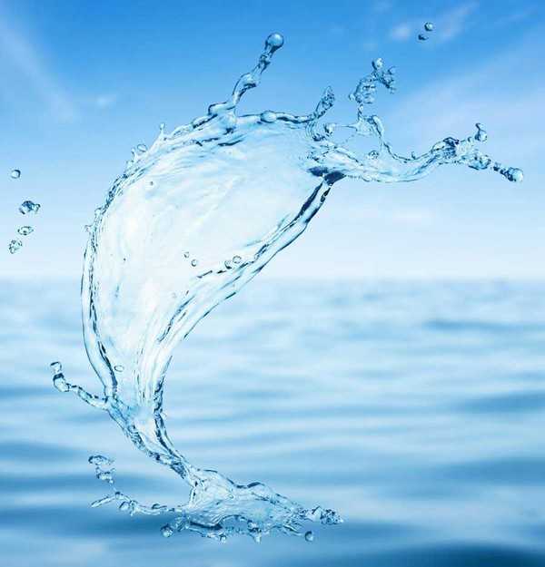 PS快速抠出半透明的喷溅水花素材并更换任意背景教程