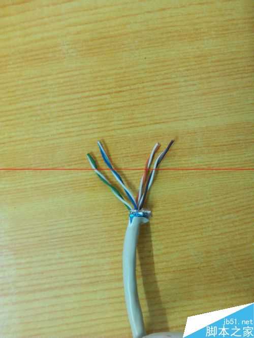 网线断了没有工具怎么接上?