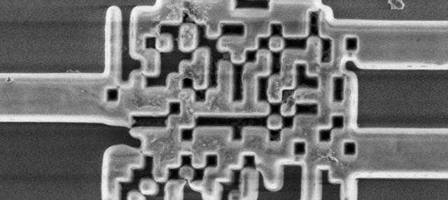 你敢想象光速运转的电脑是什么样吗?